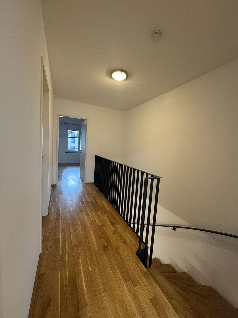 Pronájem bytu 3+kk 112 m², Blaustein, Bádensko-Württembersko Pronájem bytu 3+kk 112 m², Blaustein, Bádensko-Württembersko