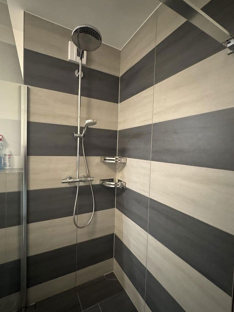 Pronájem bytu 3+kk 112 m², Blaustein, Bádensko-Württembersko Pronájem bytu 3+kk 112 m², Blaustein, Bádensko-Württembersko