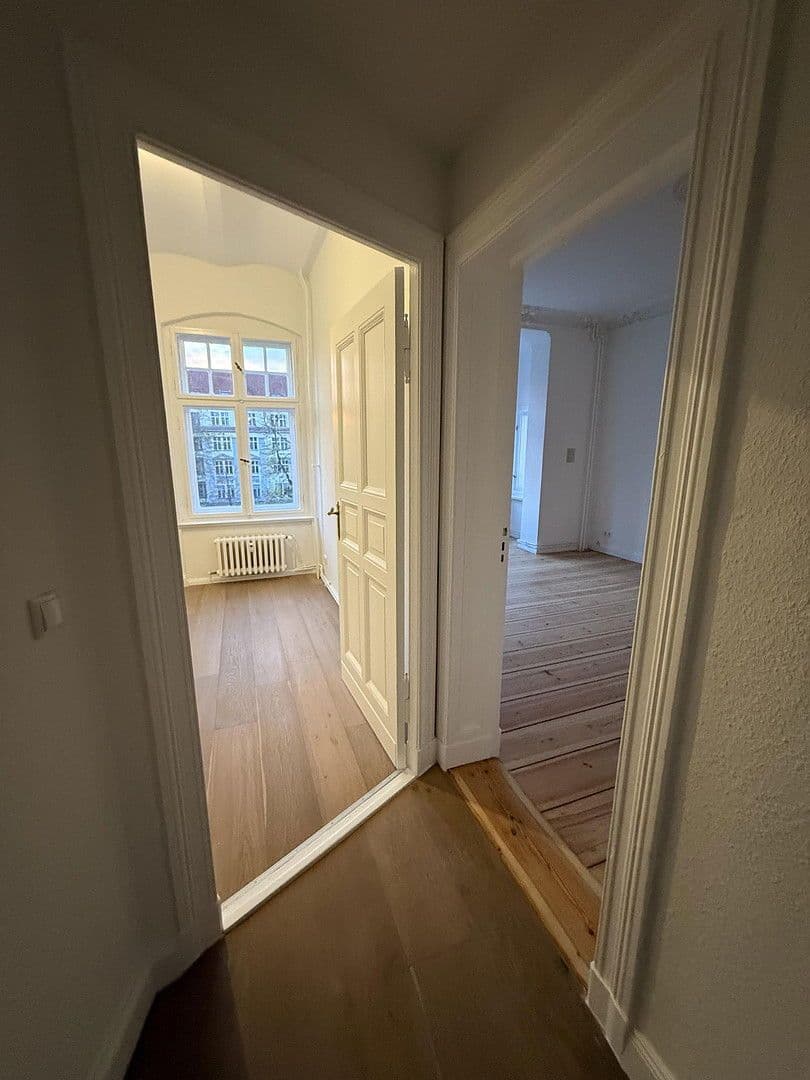 Pronájem bytu 4+1 139 m², Schlossstraße 63, Berlin, Berlín Pronájem bytu 4+1 139 m², Schlossstraße 63, Berlin, Berlín
