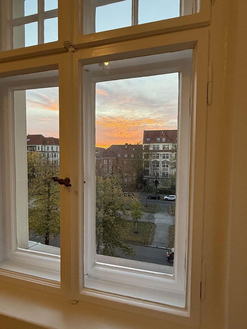 Pronájem bytu 4+1 139 m², Schlossstraße 63, Berlin, Berlín Pronájem bytu 4+1 139 m², Schlossstraße 63, Berlin, Berlín