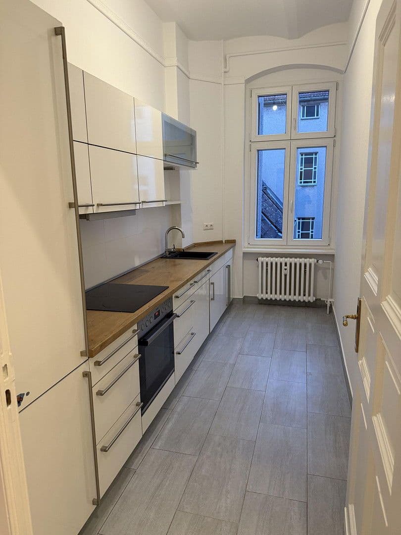 Pronájem bytu 4+1 139 m², Schlossstraße 63, Berlin, Berlín Pronájem bytu 4+1 139 m², Schlossstraße 63, Berlin, Berlín