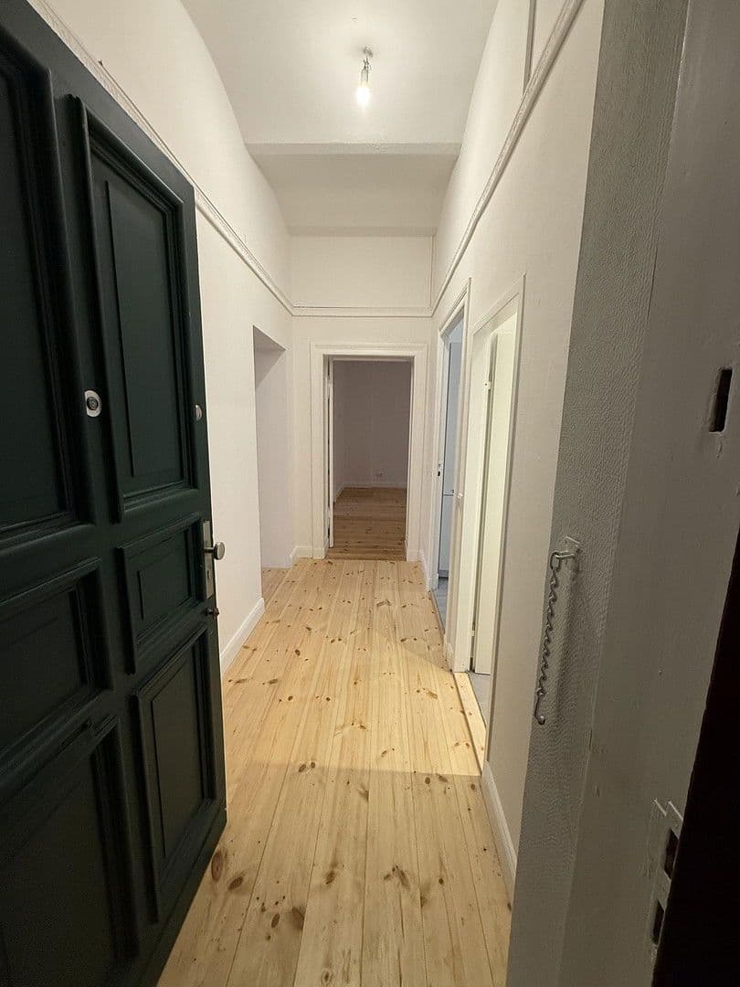 Pronájem bytu 4+1 139 m², Schlossstraße 63, Berlin, Berlín Pronájem bytu 4+1 139 m², Schlossstraße 63, Berlin, Berlín