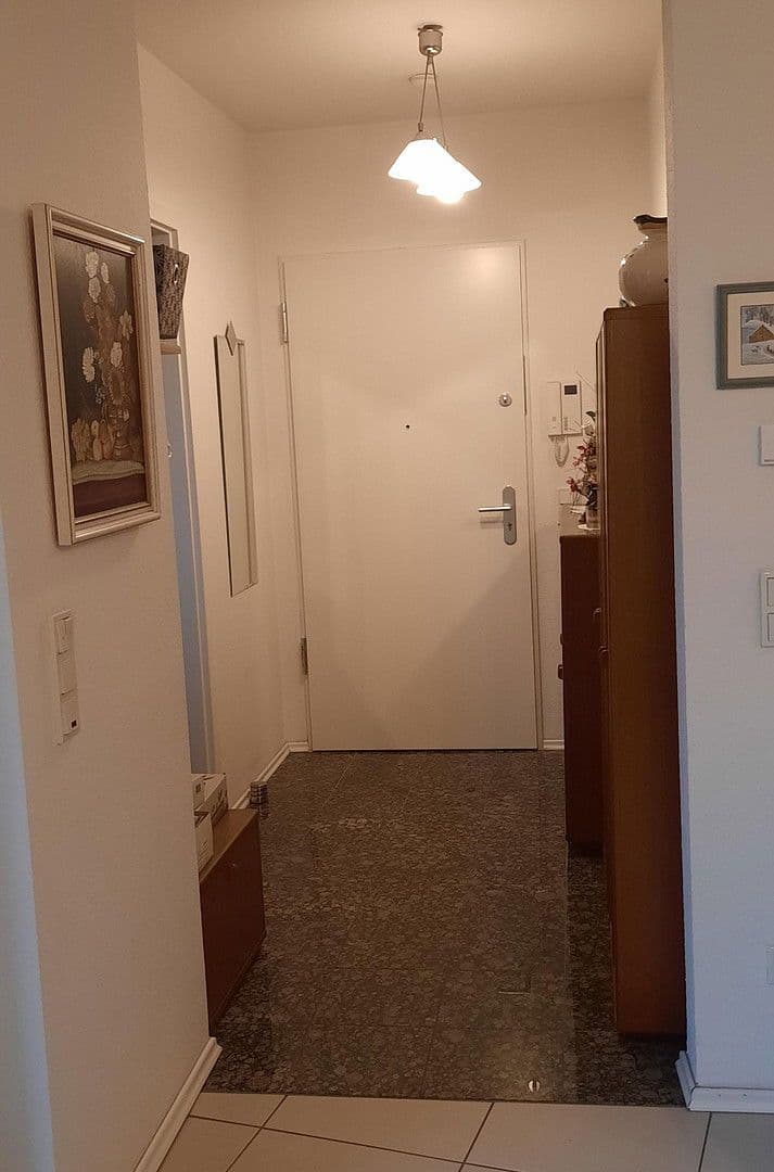 Pronájem bytu 2+1 69 m², Köln, Severní Porýní-Vestfálsko Pronájem bytu 2+1 69 m², Köln, Severní Porýní-Vestfálsko