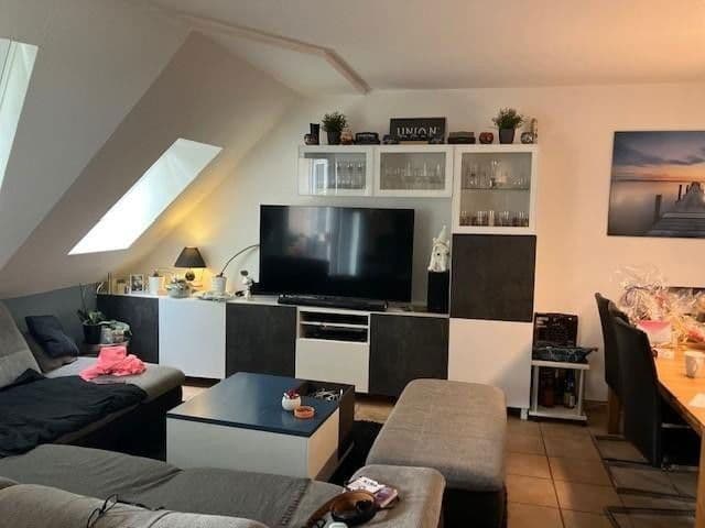 Pronájem bytu 4+1 115 m², Alstädter Str. 3, Hürth, Severní Porýní-Vestfálsko Pronájem bytu 4+1 115 m², Alstädter Str. 3, Hürth, Severní Porýní-Vestfálsko