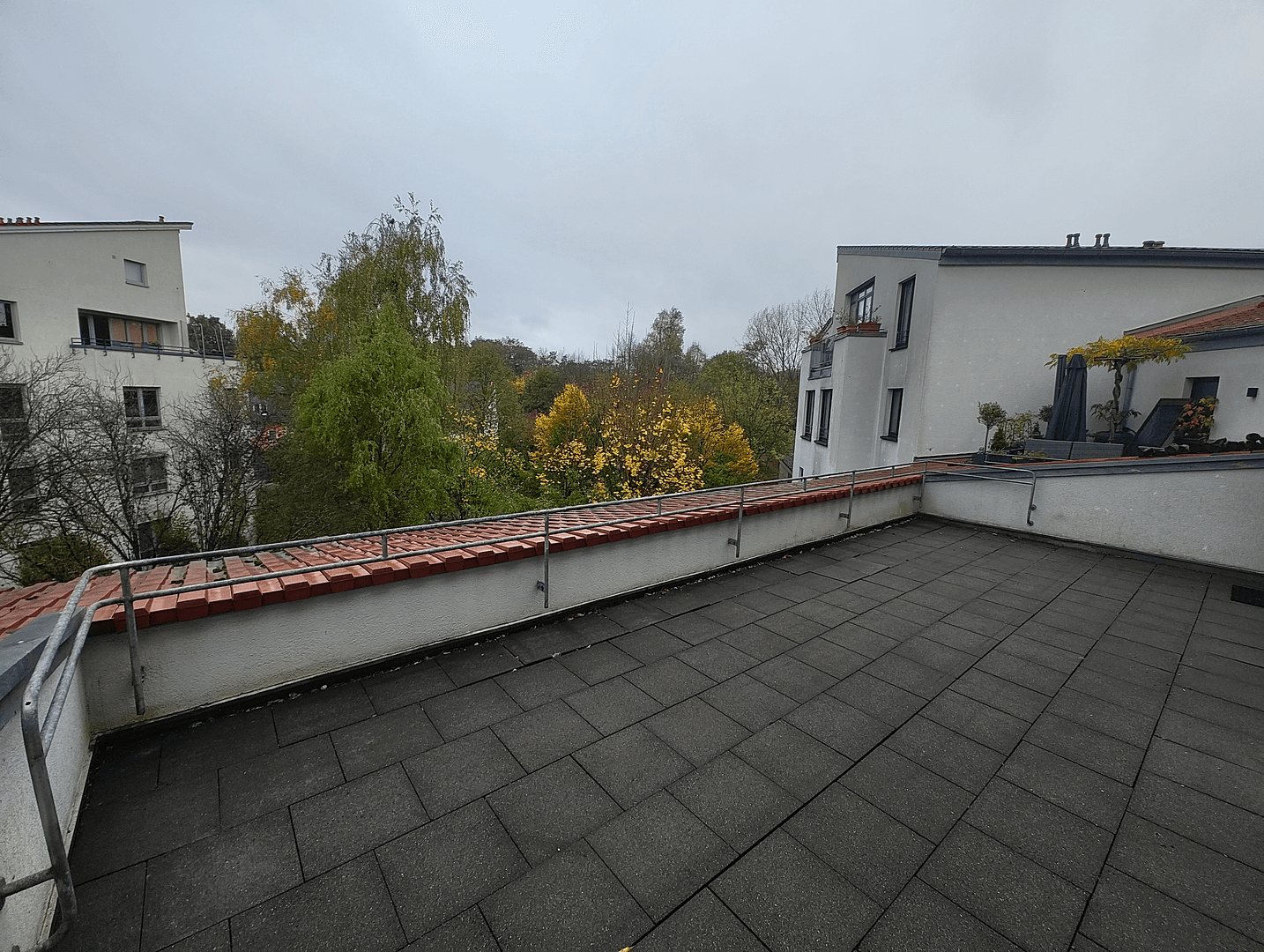 Pronájem bytu 3+1 83 m², Am Schimmelskämpchen 11a, Erkrath, Severní Porýní-Vestfálsko Pronájem bytu 3+1 83 m², Am Schimmelskämpchen 11a, Erkrath, Severní Porýní-Vestfálsko