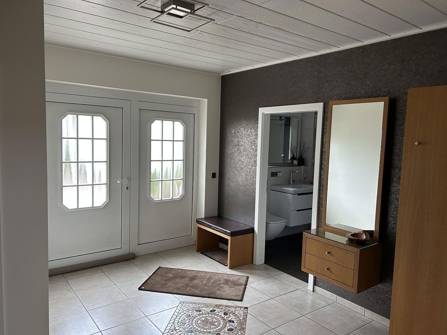 Prodej domu 214 m², pozemek 500 m², Langenfeld (Rheinland), Severní Porýní-Vestfálsko Prodej domu 214 m², pozemek 500 m², Langenfeld (Rheinland), Severní Porýní-Vestfálsko