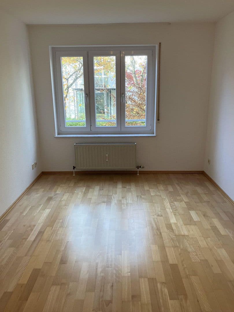 Pronájem bytu 4+1 89 m², Stuttgart, Bádensko-Württembersko Pronájem bytu 4+1 89 m², Stuttgart, Bádensko-Württembersko