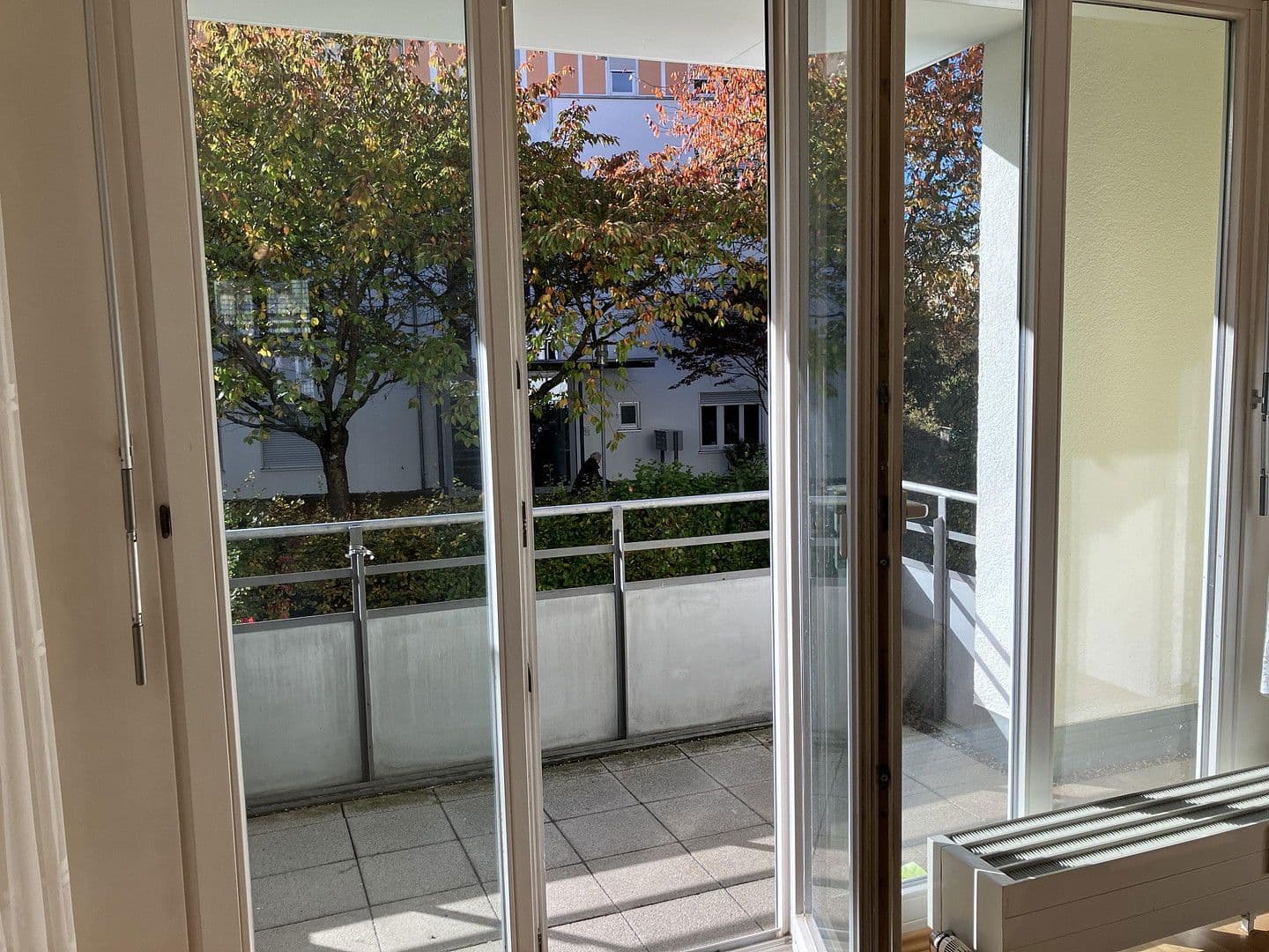 Pronájem bytu 4+1 89 m², Stuttgart, Bádensko-Württembersko Pronájem bytu 4+1 89 m², Stuttgart, Bádensko-Württembersko