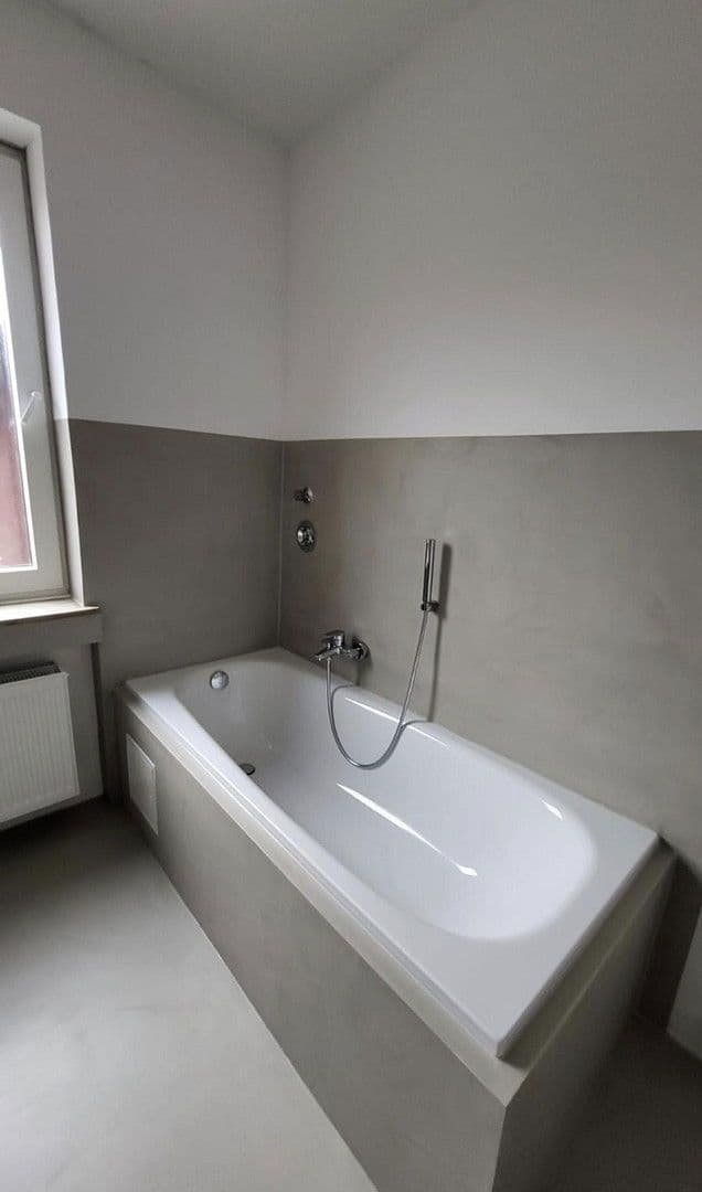 Pronájem bytu 4+1 96 m², Eschweiler, Severní Porýní-Vestfálsko Pronájem bytu 4+1 96 m², Eschweiler, Severní Porýní-Vestfálsko