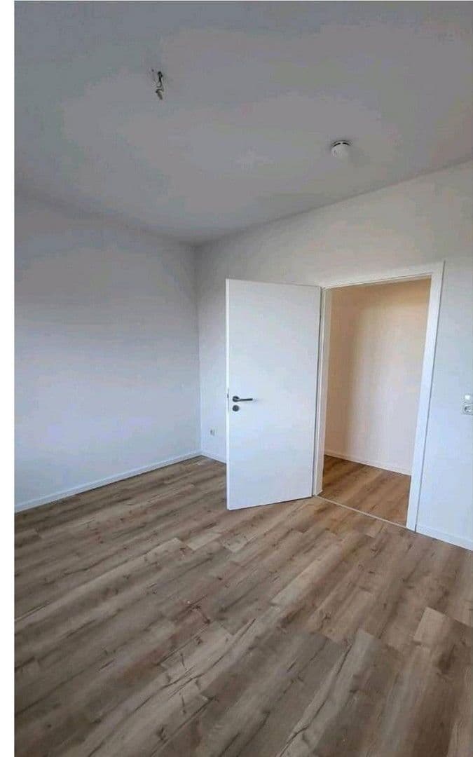 Pronájem bytu 4+1 96 m², Eschweiler, Severní Porýní-Vestfálsko Pronájem bytu 4+1 96 m², Eschweiler, Severní Porýní-Vestfálsko