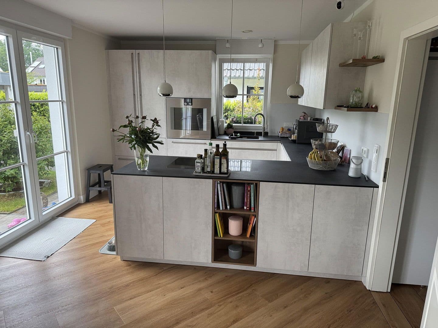 Prodej domu 153 m², pozemek 579 m², Hamburg, Hamburg Prodej domu 153 m², pozemek 579 m², Hamburg, Hamburg