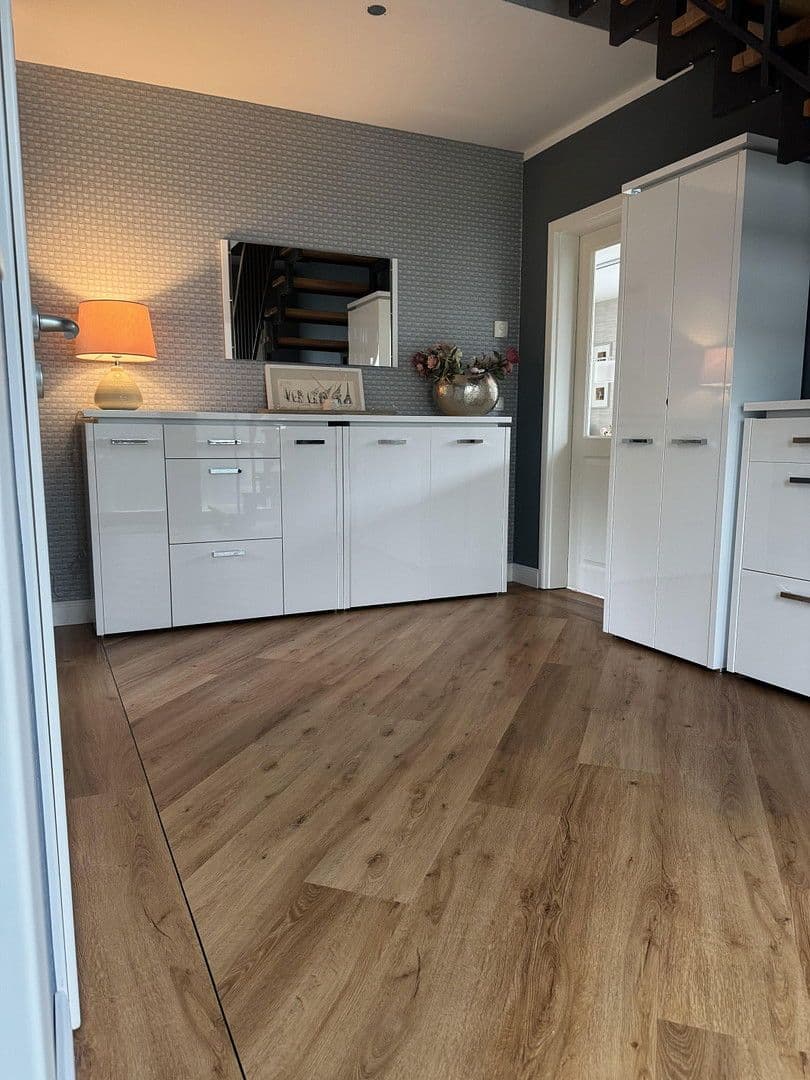 Prodej domu 153 m², pozemek 579 m², Hamburg, Hamburg Prodej domu 153 m², pozemek 579 m², Hamburg, Hamburg