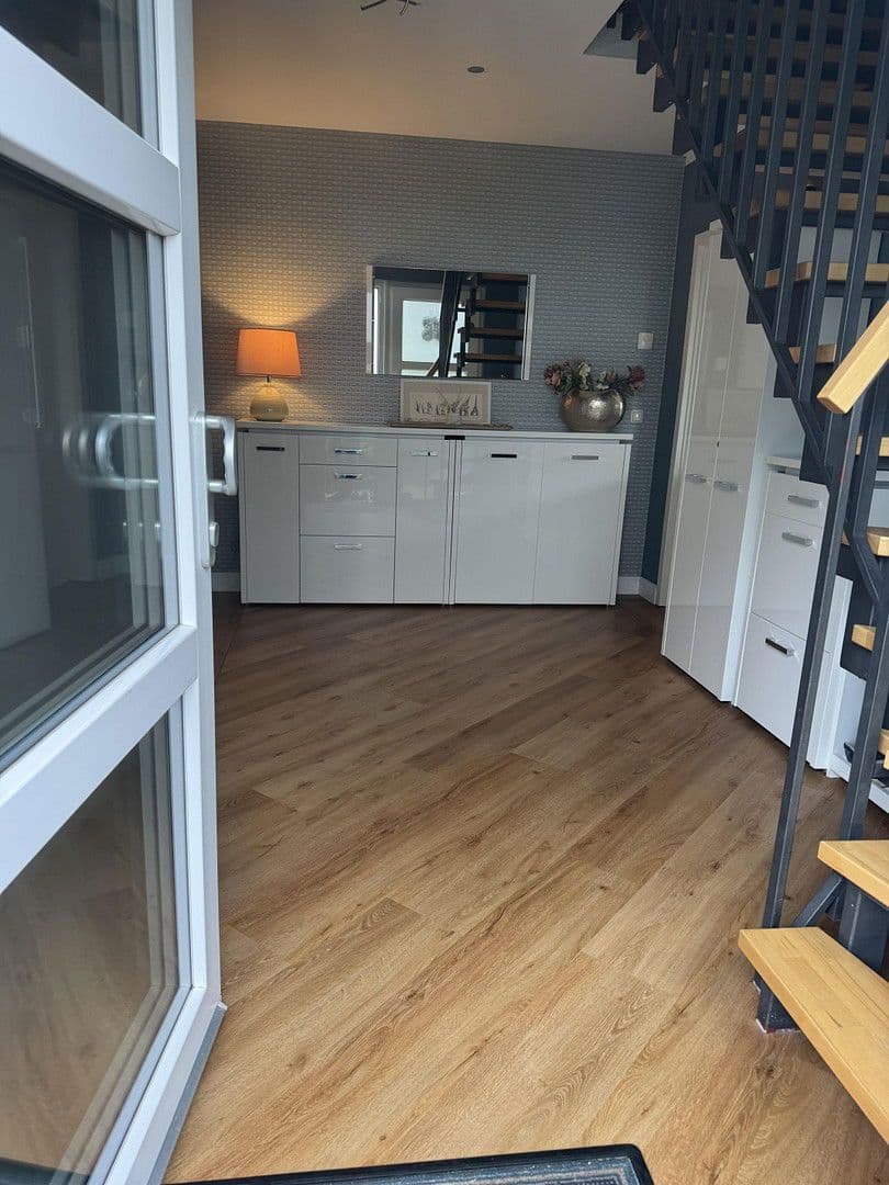 Prodej domu 153 m², pozemek 579 m², Hamburg, Hamburg Prodej domu 153 m², pozemek 579 m², Hamburg, Hamburg