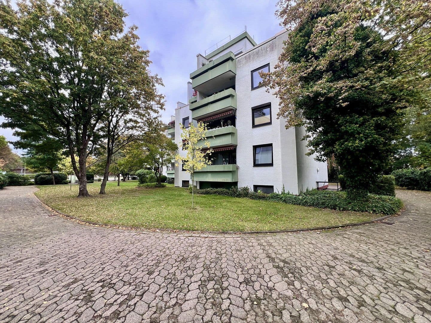 Prodej bytu 3+1 77 m², Achim, Dolní Sasko Prodej bytu 3+1 77 m², Achim, Dolní Sasko
