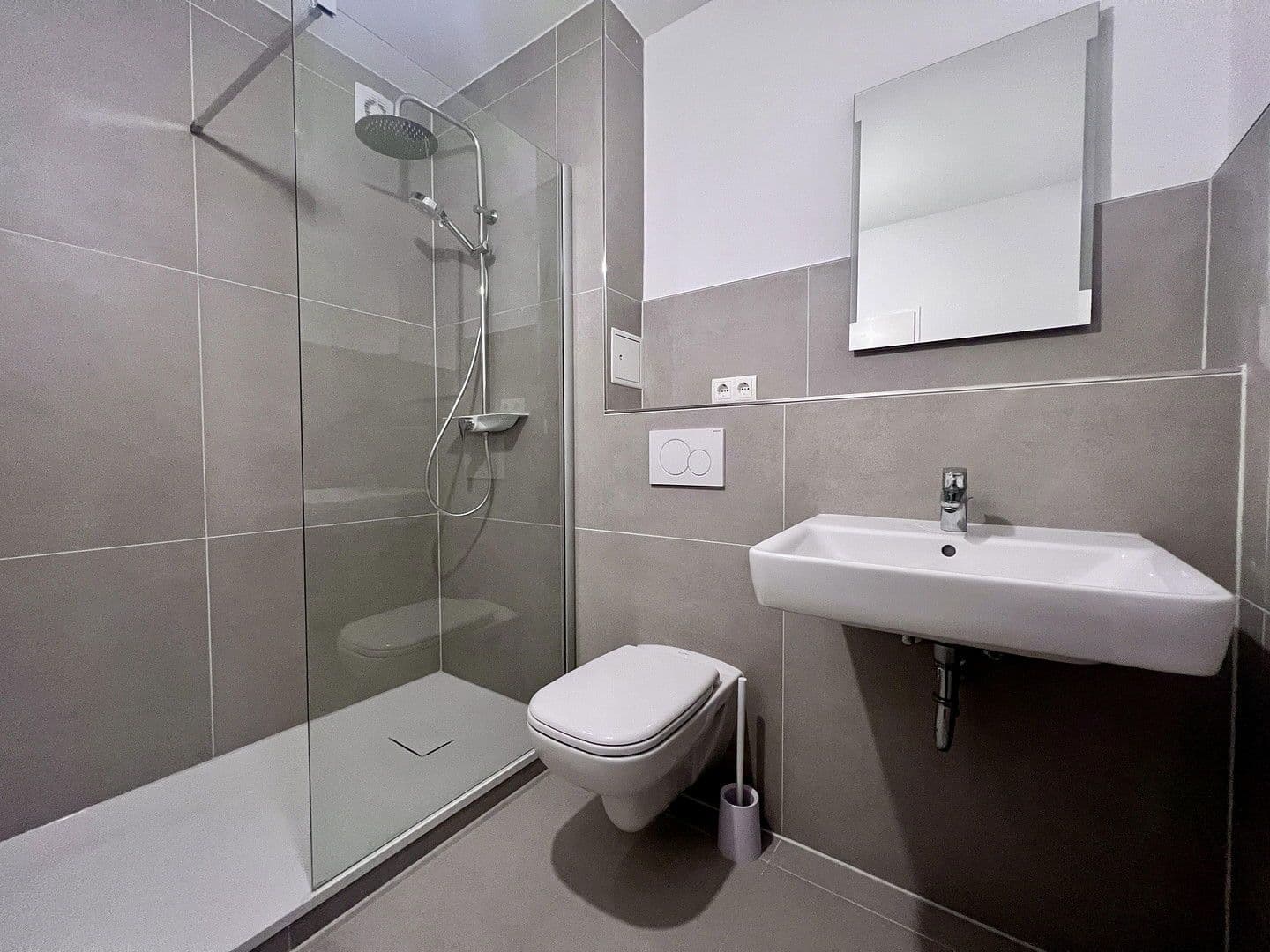 Prodej bytu 3+1 77 m², Achim, Dolní Sasko Prodej bytu 3+1 77 m², Achim, Dolní Sasko