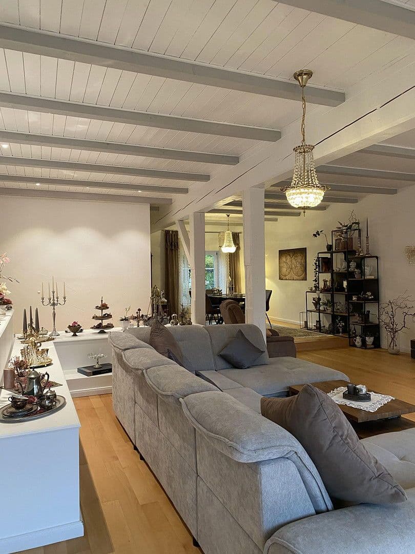 Prodej domu 378 m², pozemek 1.840 m², Wakendorf II, Šlesvicko-Holštýnsko Prodej domu 378 m², pozemek 1.840 m², Wakendorf II, Šlesvicko-Holštýnsko