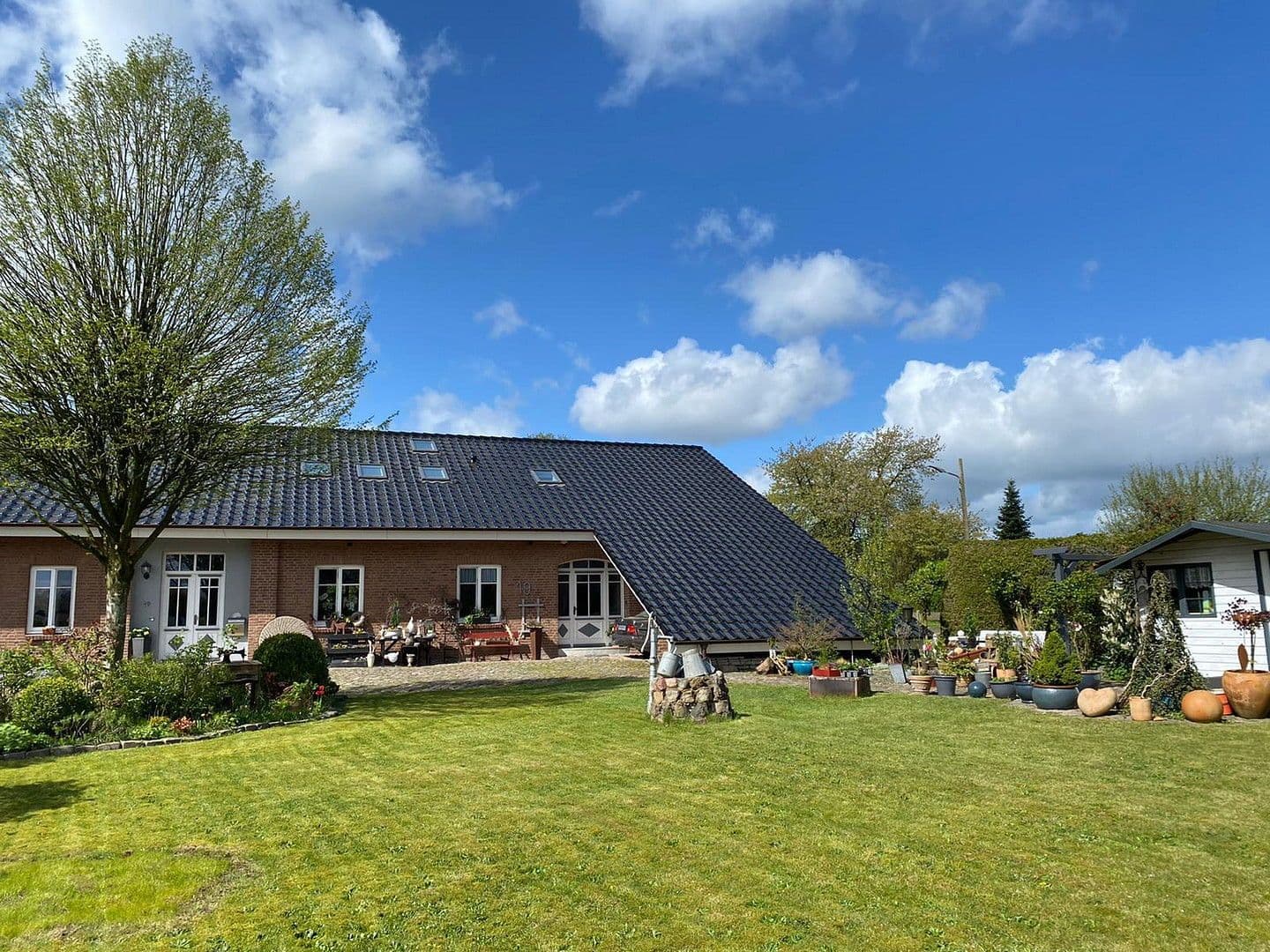 Prodej domu 378 m², pozemek 1.840 m², Wakendorf II, Šlesvicko-Holštýnsko Prodej domu 378 m², pozemek 1.840 m², Wakendorf II, Šlesvicko-Holštýnsko