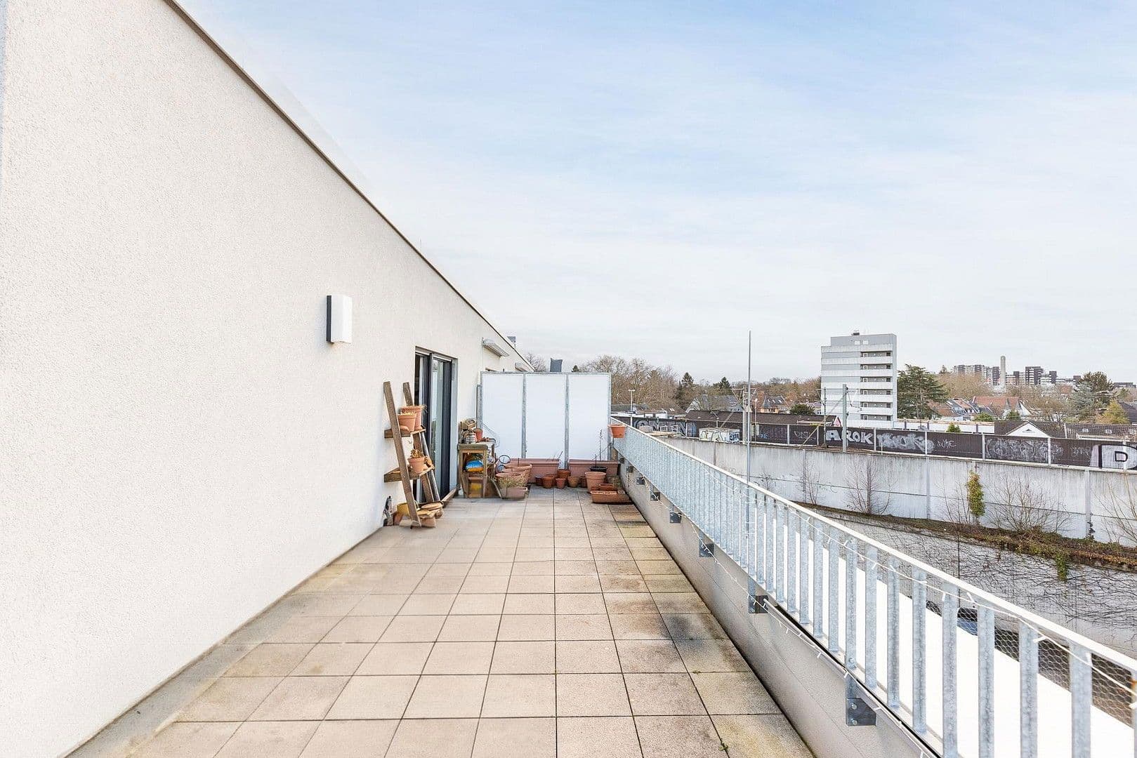 Pronájem bytu 3+1 132 m², Köln, Severní Porýní-Vestfálsko Pronájem bytu 3+1 132 m², Köln, Severní Porýní-Vestfálsko
