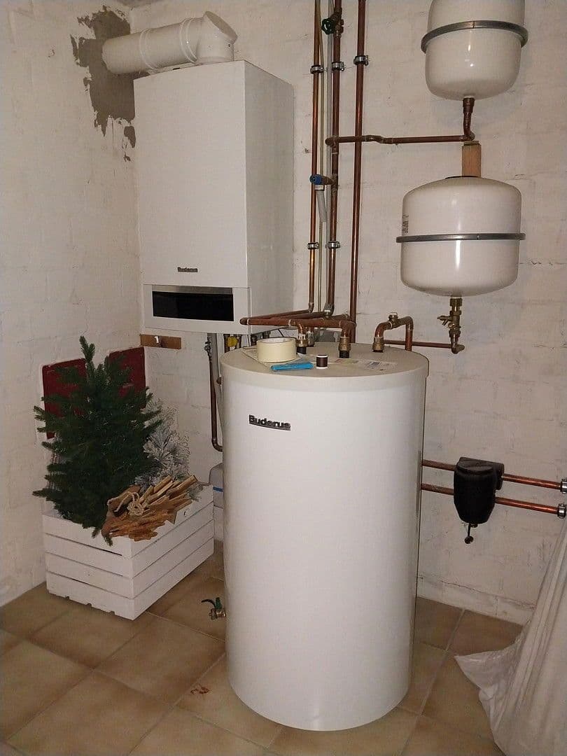 Prodej domu 115 m², pozemek 657 m², Hettenleidelheim, Porýní-Falc Prodej domu 115 m², pozemek 657 m², Hettenleidelheim, Porýní-Falc