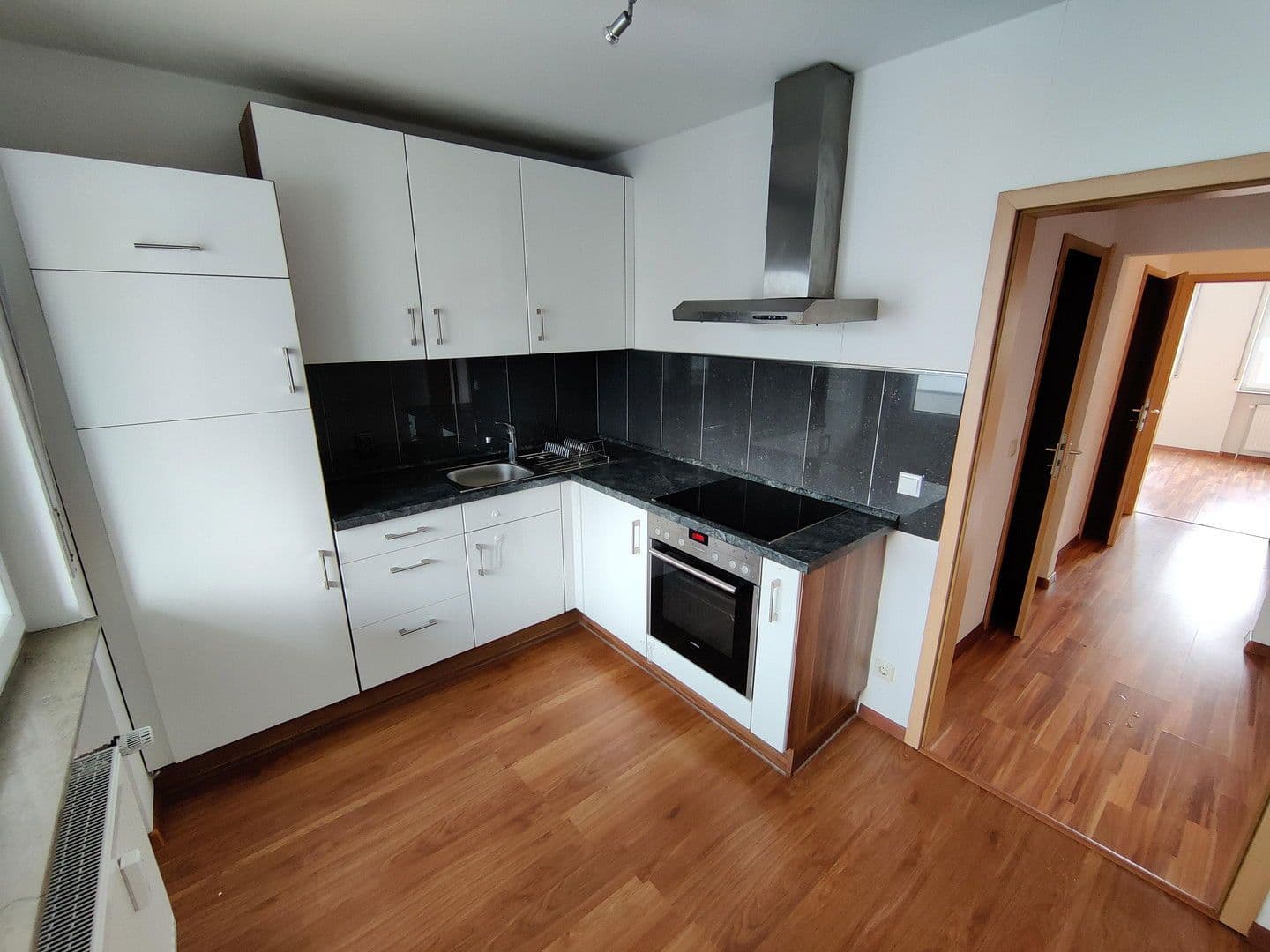 Prodej bytu 2+1 58 m², Nürtingen, Bádensko-Württembersko Prodej bytu 2+1 58 m², Nürtingen, Bádensko-Württembersko