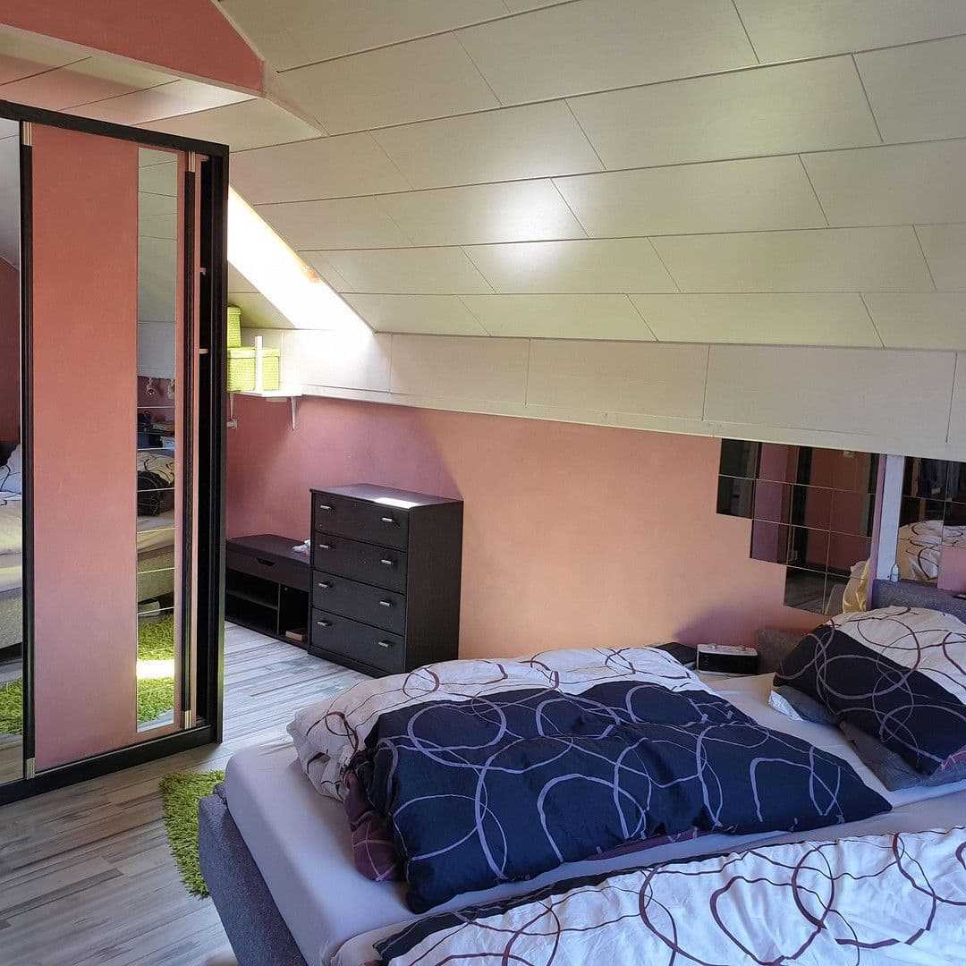 Prodej domu 155 m², pozemek 324 m², Schlat, Bádensko-Württembersko Prodej domu 155 m², pozemek 324 m², Schlat, Bádensko-Württembersko