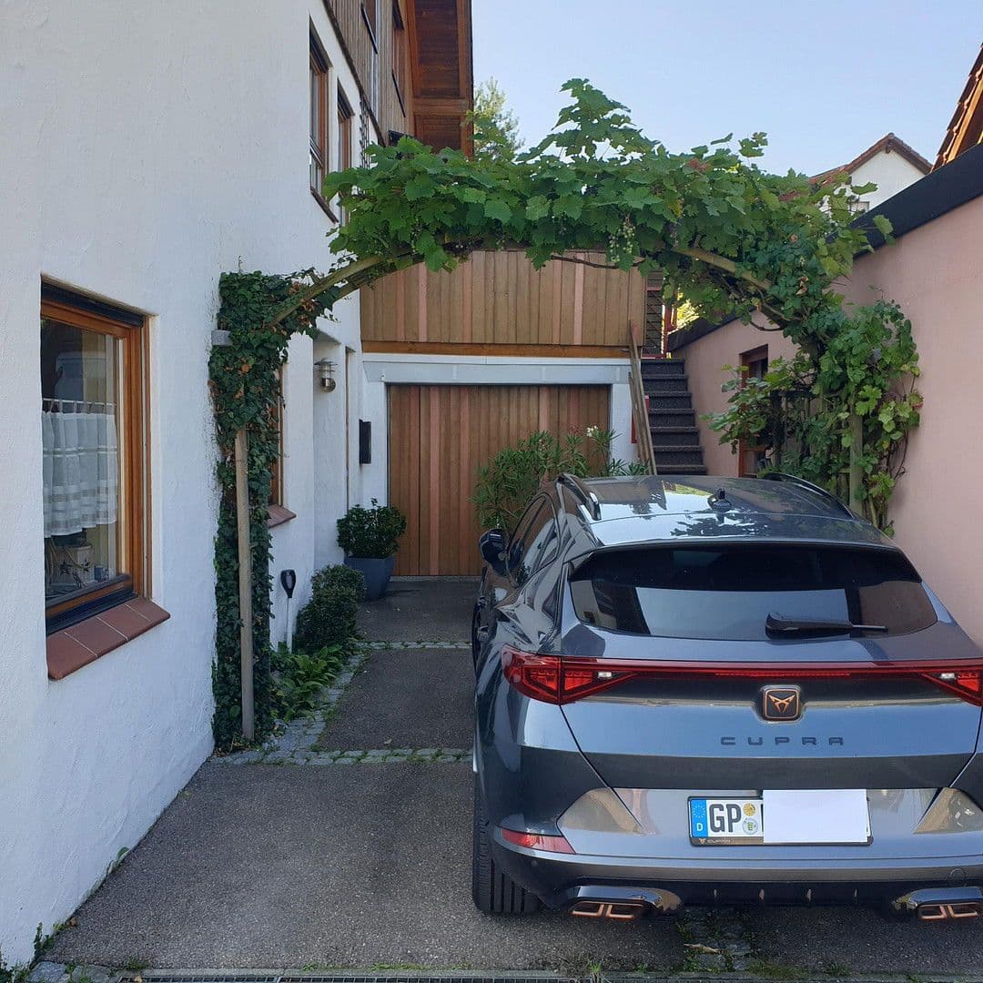 Prodej domu 155 m², pozemek 324 m², Schlat, Bádensko-Württembersko Prodej domu 155 m², pozemek 324 m², Schlat, Bádensko-Württembersko