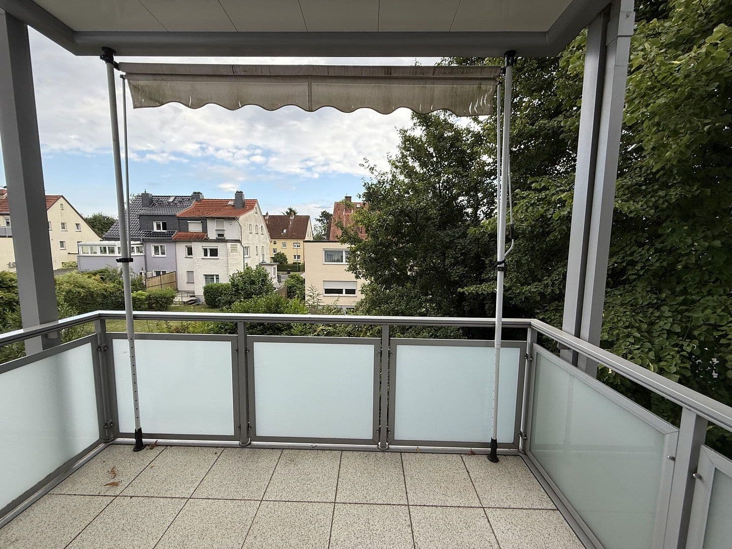 Pronájem bytu 3+1 65 m², Oberursel (Taunus), Hessen Pronájem bytu 3+1 65 m², Oberursel (Taunus), Hessen