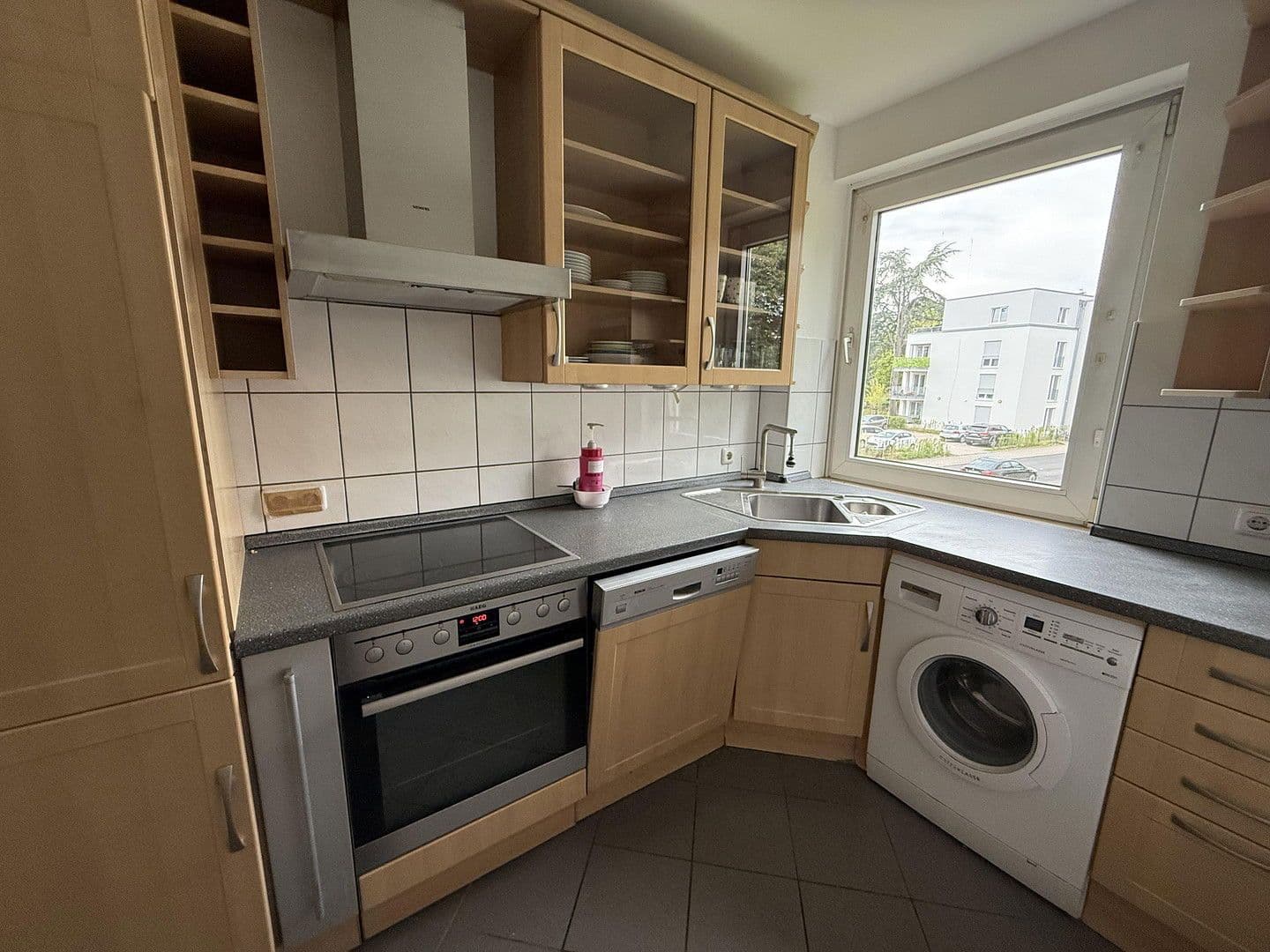 Pronájem bytu 3+1 65 m², Oberursel (Taunus), Hessen Pronájem bytu 3+1 65 m², Oberursel (Taunus), Hessen