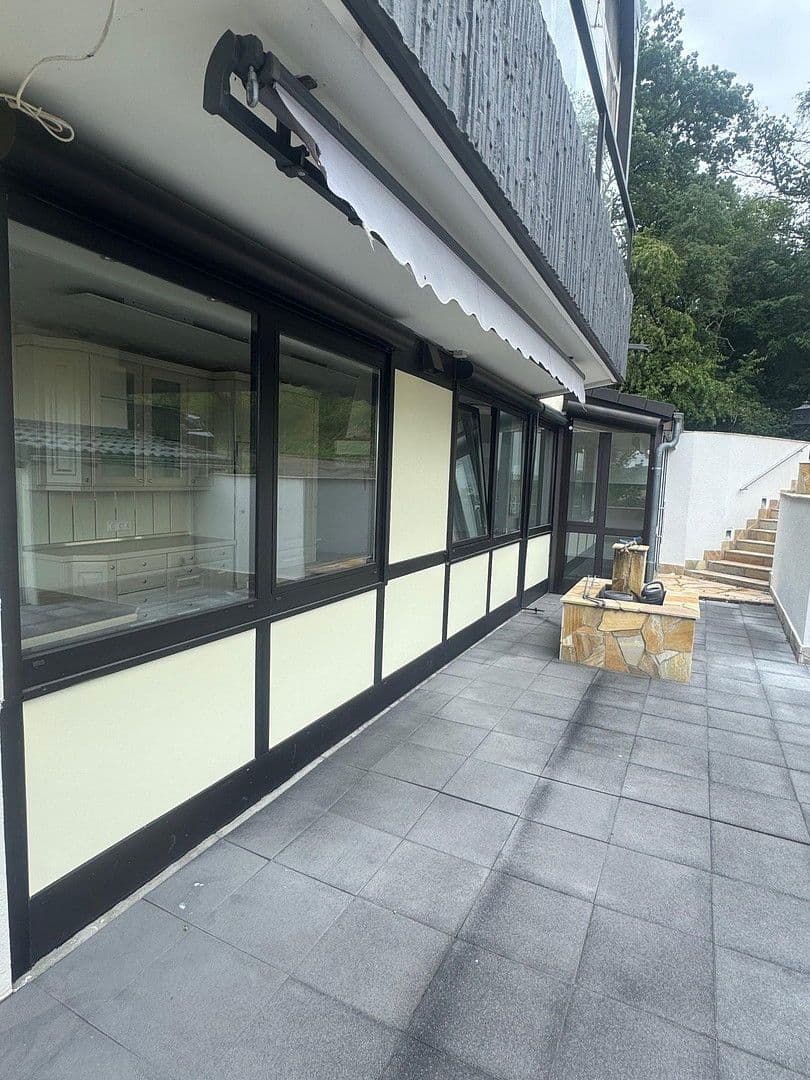 Pronájem bytu 3+kk 120 m², Untergruppenbach, Bádensko-Württembersko Pronájem bytu 3+kk 120 m², Untergruppenbach, Bádensko-Württembersko