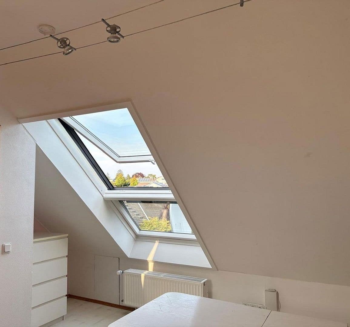 Prodej domu 175 m², pozemek 512 m², Königswinter, Severní Porýní-Vestfálsko Prodej domu 175 m², pozemek 512 m², Königswinter, Severní Porýní-Vestfálsko