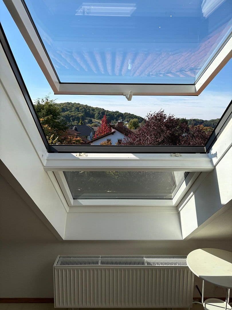 Prodej domu 175 m², pozemek 512 m², Königswinter, Severní Porýní-Vestfálsko Prodej domu 175 m², pozemek 512 m², Königswinter, Severní Porýní-Vestfálsko