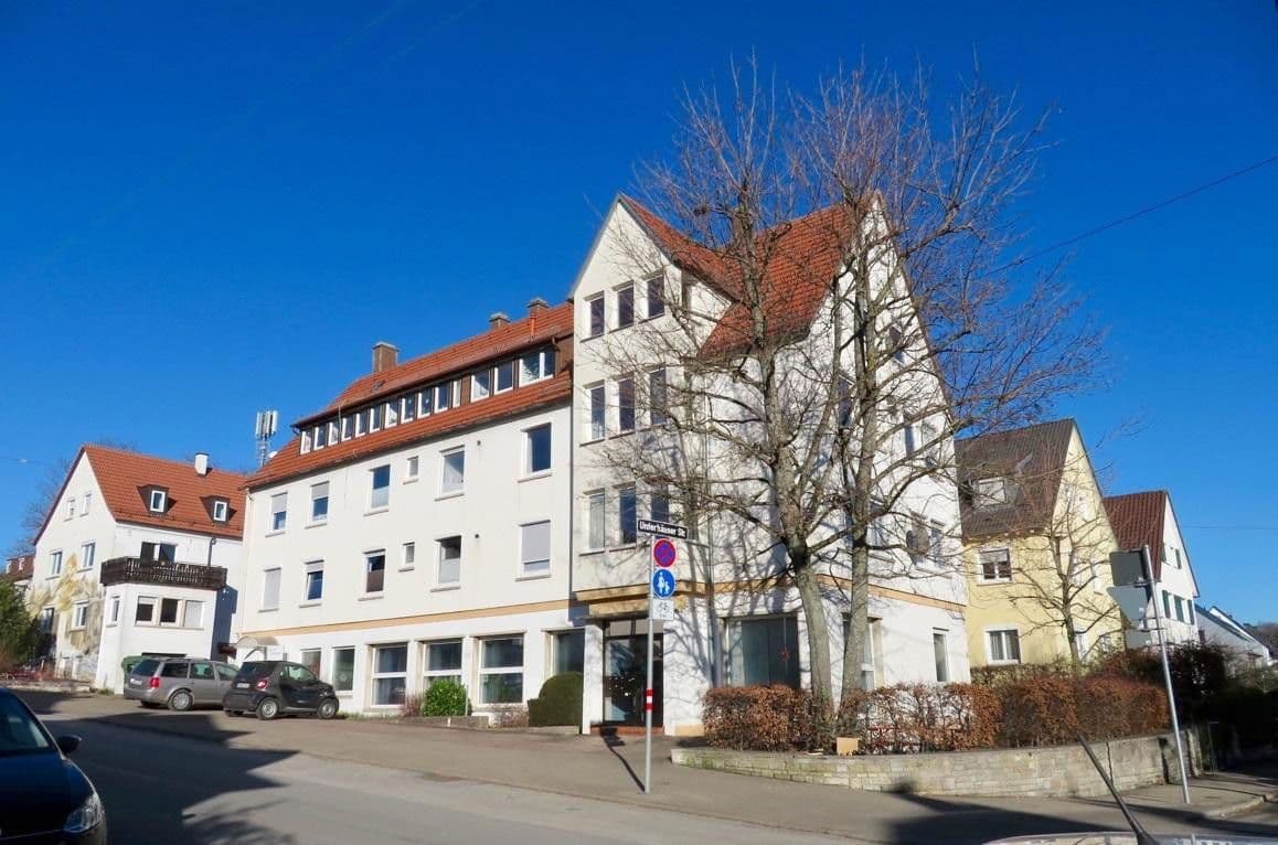 Pronájem bytu 3+1 72 m², Unterhäuserstr. 1, Stuttgart Degerloch, Bádensko-Württembersko Pronájem bytu 3+1 72 m², Unterhäuserstr. 1, Stuttgart Degerloch, Bádensko-Württembersko