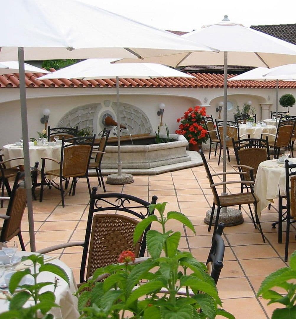 Pronájem nebytového prostoru 850 m², Dorfstrasse 6, Bad Schussenried, Bádensko-Württembersko Pronájem nebytového prostoru 850 m², Dorfstrasse 6, Bad Schussenried, Bádensko-Württembersko