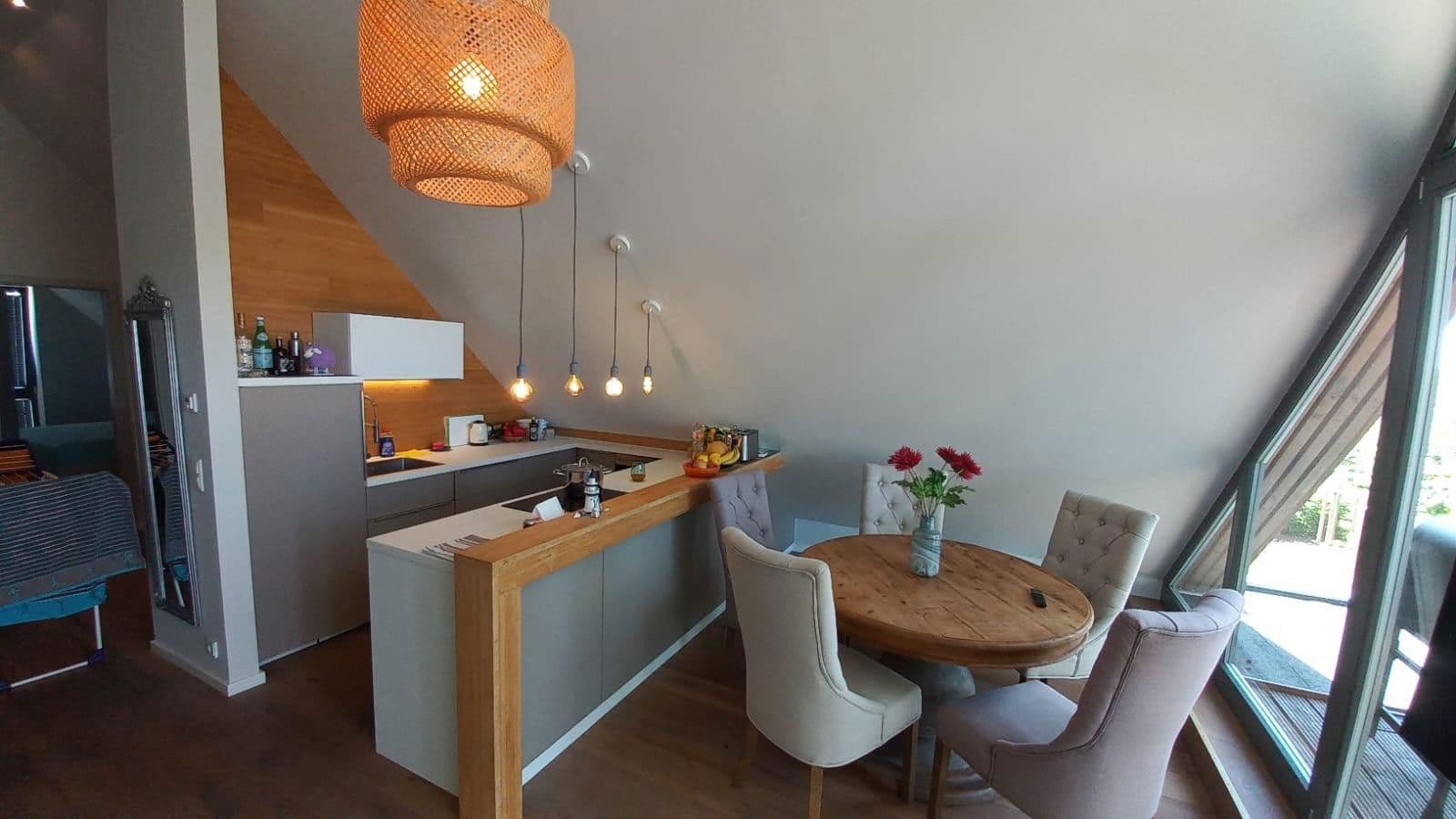 Pronájem bytu 3+1 70 m², Posenerstraße 8, Timmendorfer Strand, Šlesvicko-Holštýnsko Pronájem bytu 3+1 70 m², Posenerstraße 8, Timmendorfer Strand, Šlesvicko-Holštýnsko