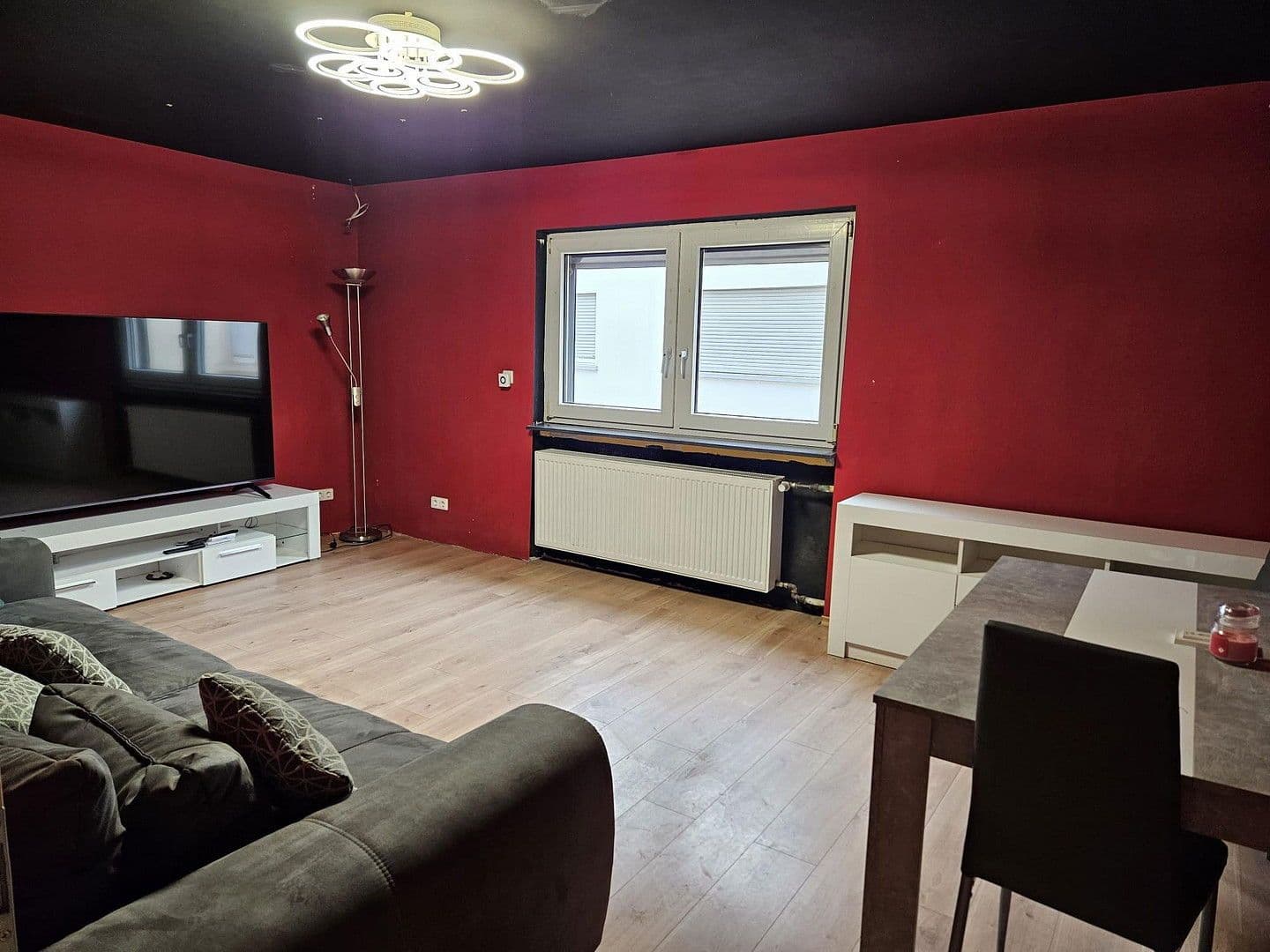 Pronájem domu 160 m², pozemek 940 m², Philippsburg, Bádensko-Württembersko Pronájem domu 160 m², pozemek 940 m², Philippsburg, Bádensko-Württembersko