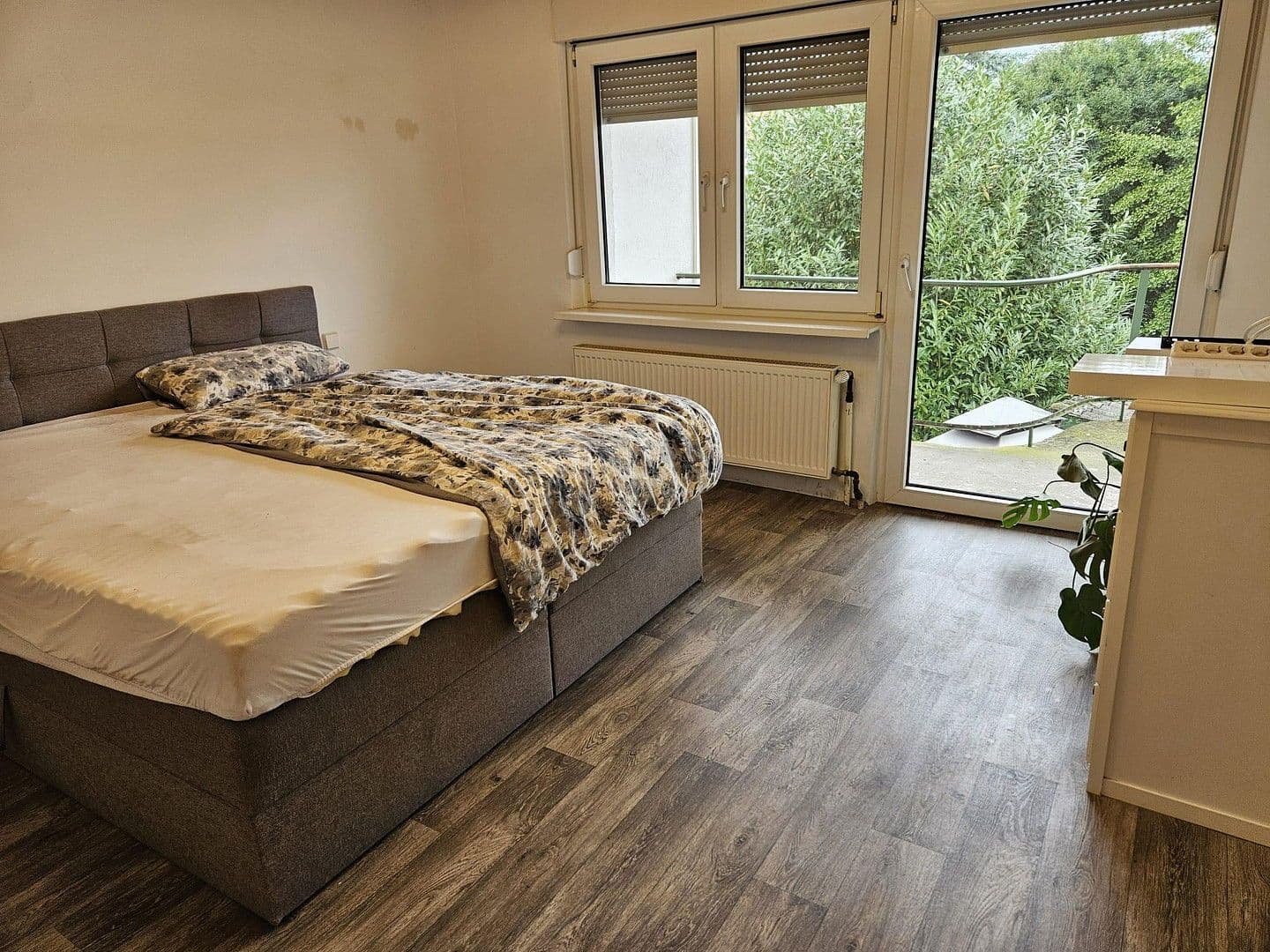 Pronájem domu 160 m², pozemek 940 m², Philippsburg, Bádensko-Württembersko Pronájem domu 160 m², pozemek 940 m², Philippsburg, Bádensko-Württembersko