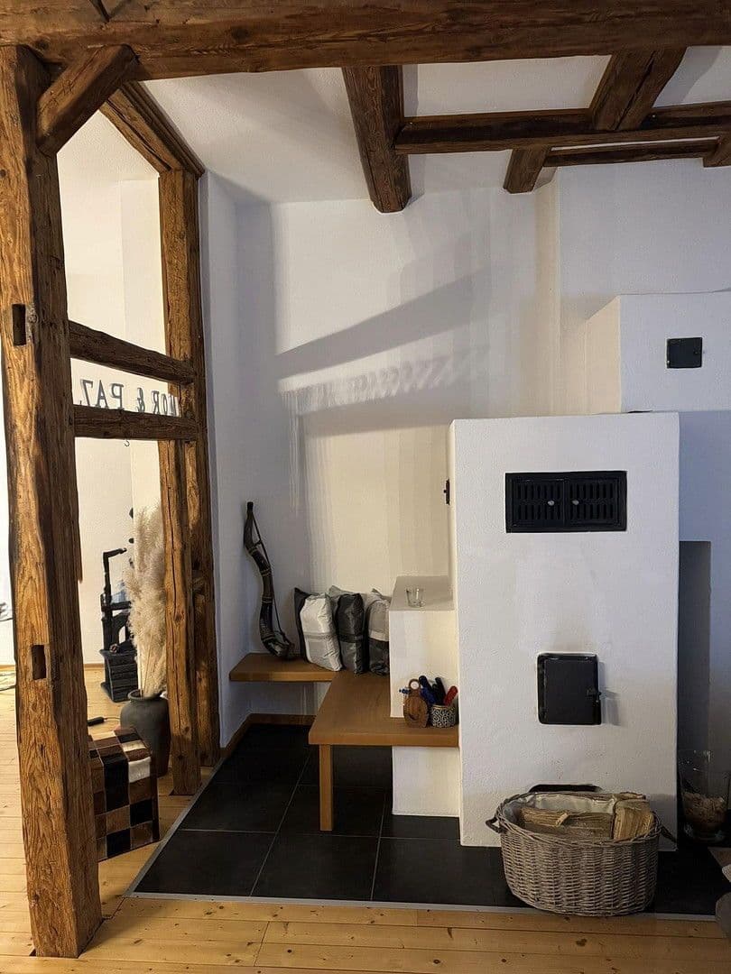 Pronájem bytu 4+1 190 m², Heinrichstraße 8, Vordorf, Dolní Sasko Pronájem bytu 4+1 190 m², Heinrichstraße 8, Vordorf, Dolní Sasko