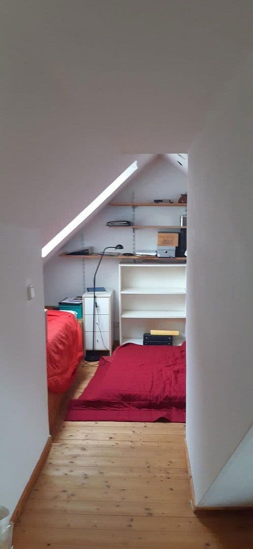 Pronájem bytu 4+1 190 m², Heinrichstraße 8, Vordorf, Dolní Sasko Pronájem bytu 4+1 190 m², Heinrichstraße 8, Vordorf, Dolní Sasko