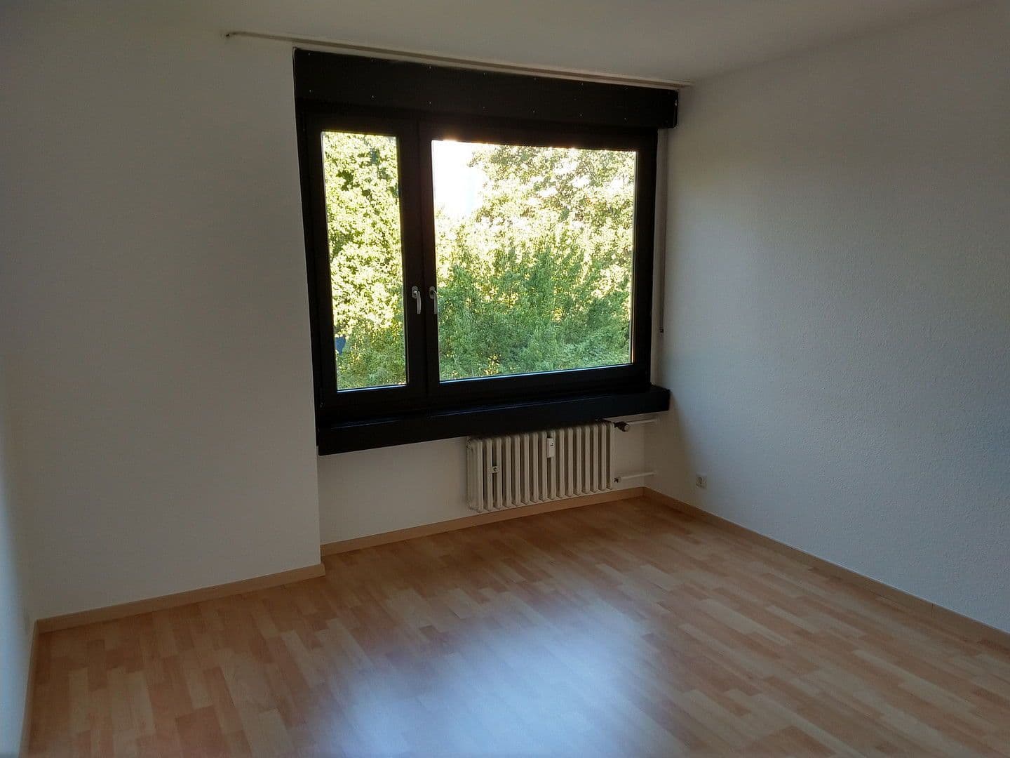 Pronájem bytu 4+1 90 m², Karlsruhe, Bádensko-Württembersko Pronájem bytu 4+1 90 m², Karlsruhe, Bádensko-Württembersko