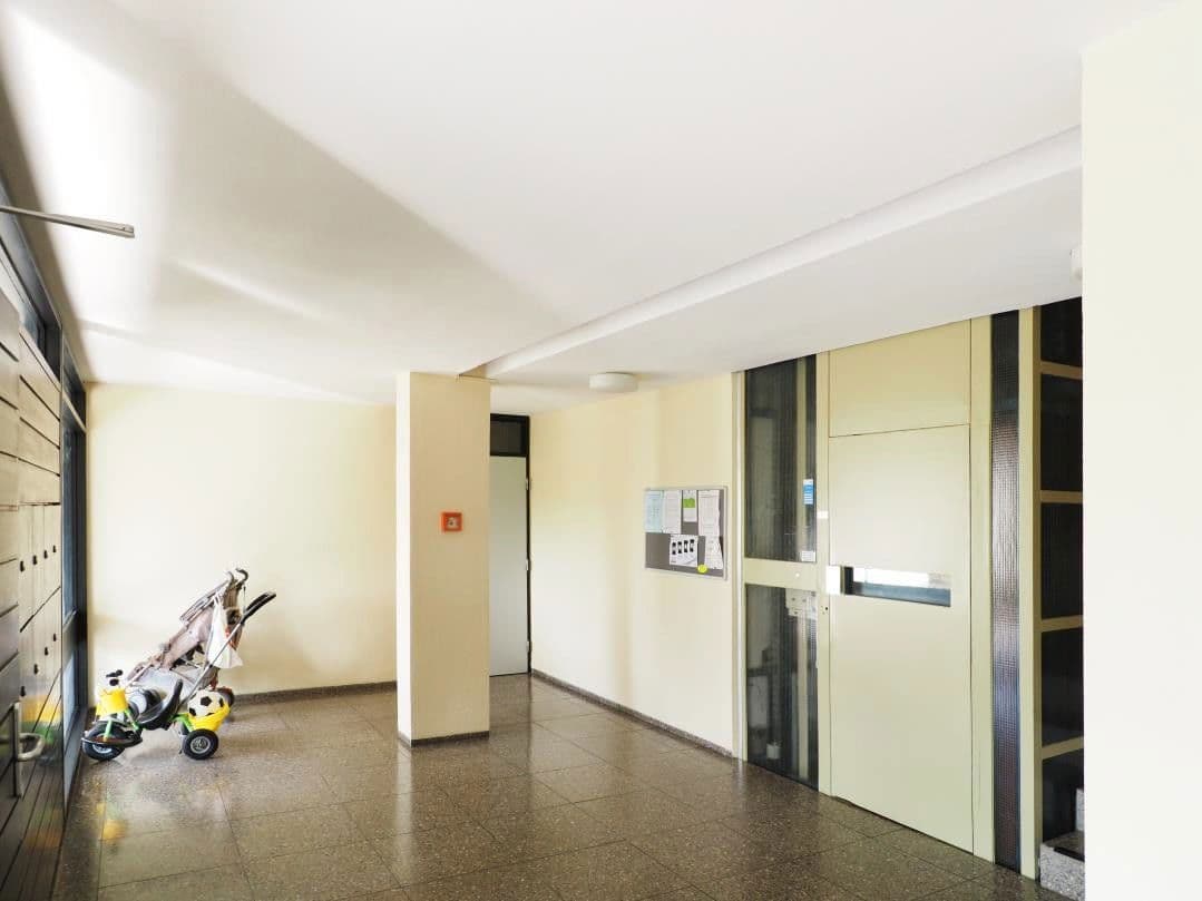 Pronájem bytu 4+1 90 m², Karlsruhe, Bádensko-Württembersko Pronájem bytu 4+1 90 m², Karlsruhe, Bádensko-Württembersko