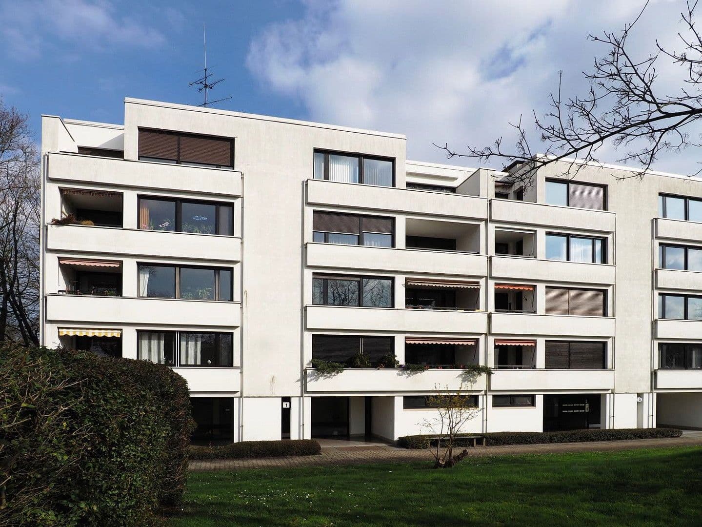 Pronájem bytu 4+1 90 m², Karlsruhe, Bádensko-Württembersko Pronájem bytu 4+1 90 m², Karlsruhe, Bádensko-Württembersko