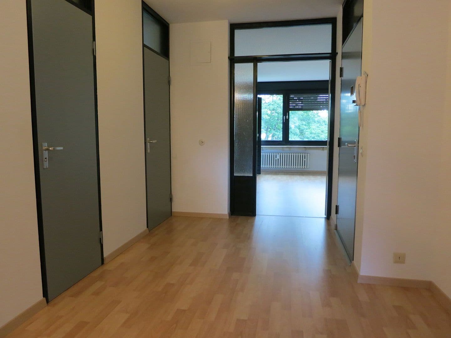 Pronájem bytu 4+1 90 m², Karlsruhe, Bádensko-Württembersko Pronájem bytu 4+1 90 m², Karlsruhe, Bádensko-Württembersko