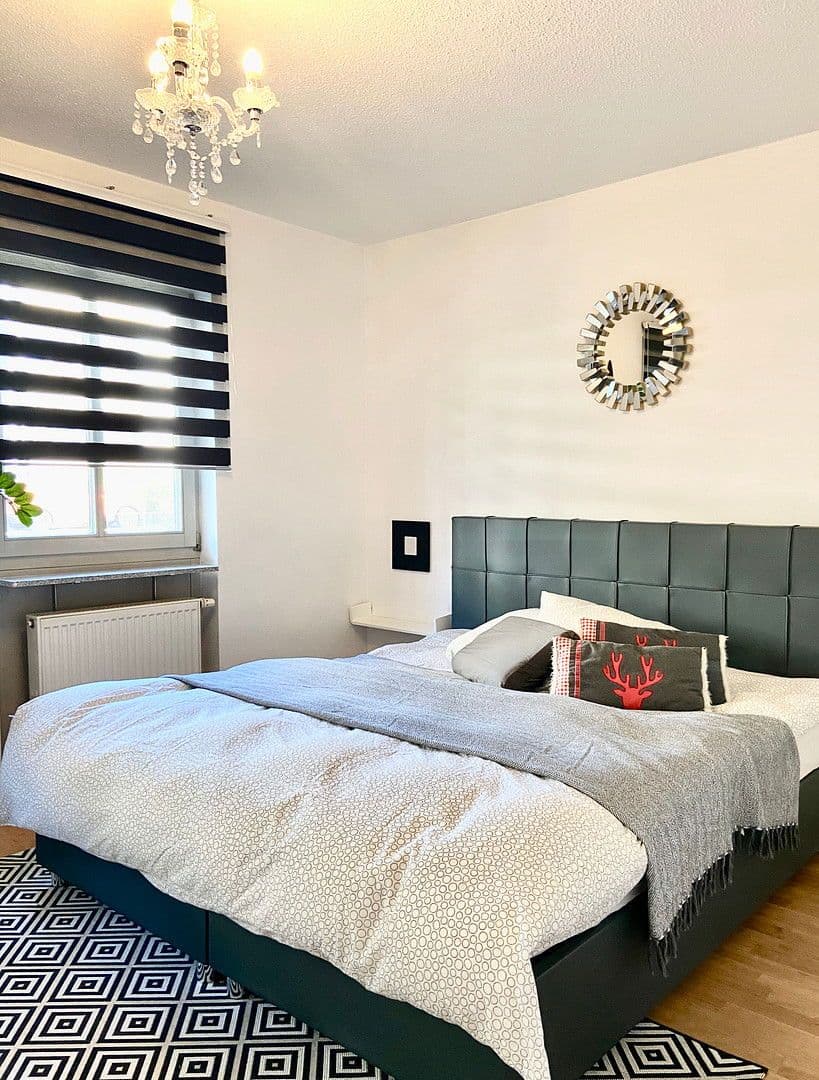 Pronájem bytu 2+1 70 m², Geschwister-Scholl-Straße, Landshut, Bavorsko Pronájem bytu 2+1 70 m², Geschwister-Scholl-Straße, Landshut, Bavorsko