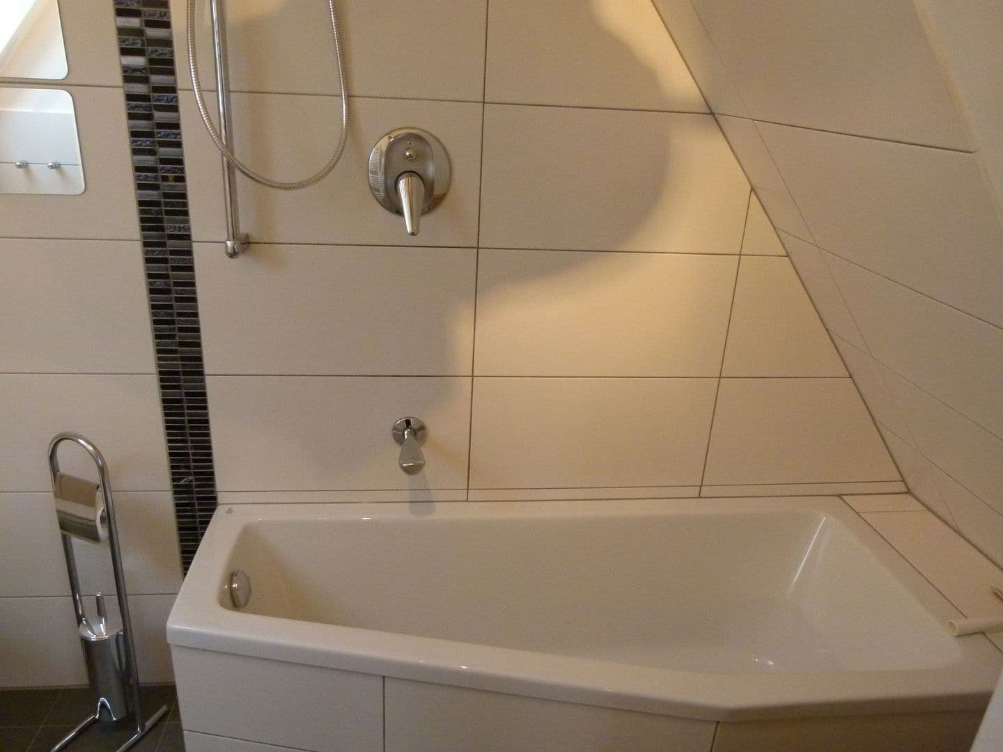 Pronájem bytu 1+1 27 m², Schmidener Str 138, Stuttgart, Bádensko-Württembersko Pronájem bytu 1+1 27 m², Schmidener Str 138, Stuttgart, Bádensko-Württembersko