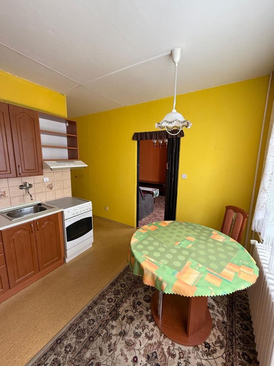 Prodej bytu 3+1 74 m², V Lukách, Heřmanův Městec, Pardubický kraj Prodej bytu 3+1 74 m², V Lukách, Heřmanův Městec, Pardubický kraj