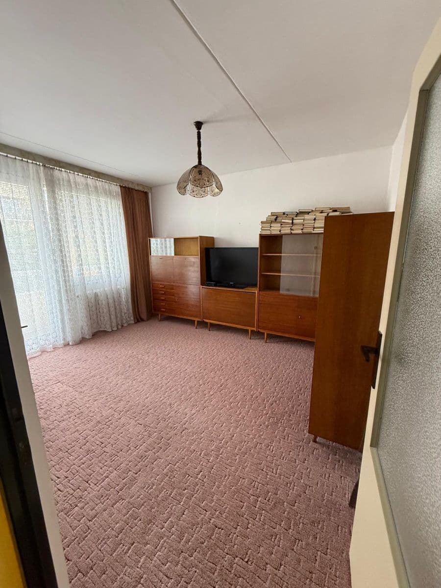 Prodej bytu 3+1 74 m², V Lukách, Heřmanův Městec, Pardubický kraj Prodej bytu 3+1 74 m², V Lukách, Heřmanův Městec, Pardubický kraj