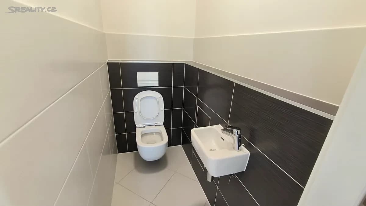 Pronájem bytu 3+kk 58 m², Thomasova, Praha, Praha Pronájem bytu 3+kk 58 m², Thomasova, Praha, Praha