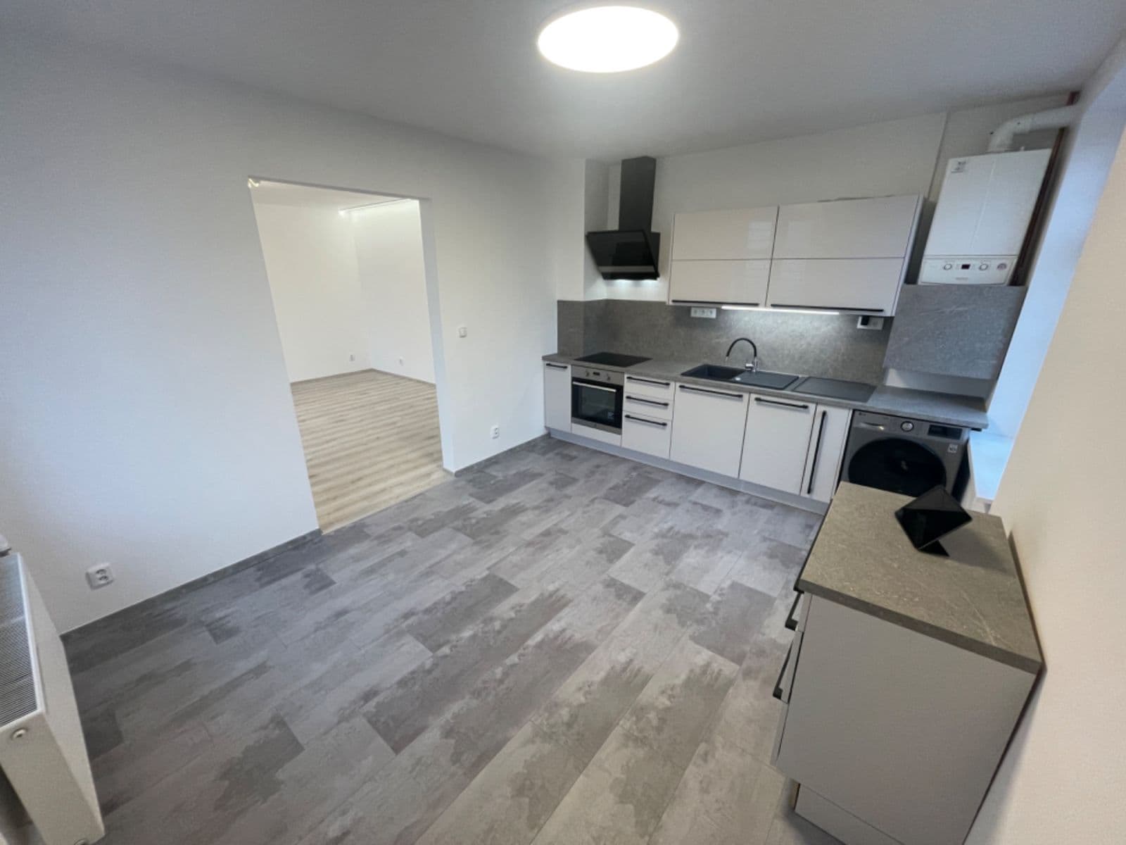 Pronájem bytu 2+1 71 m², Americká, Liberec, Liberecký kraj Pronájem bytu 2+1 71 m², Americká, Liberec, Liberecký kraj