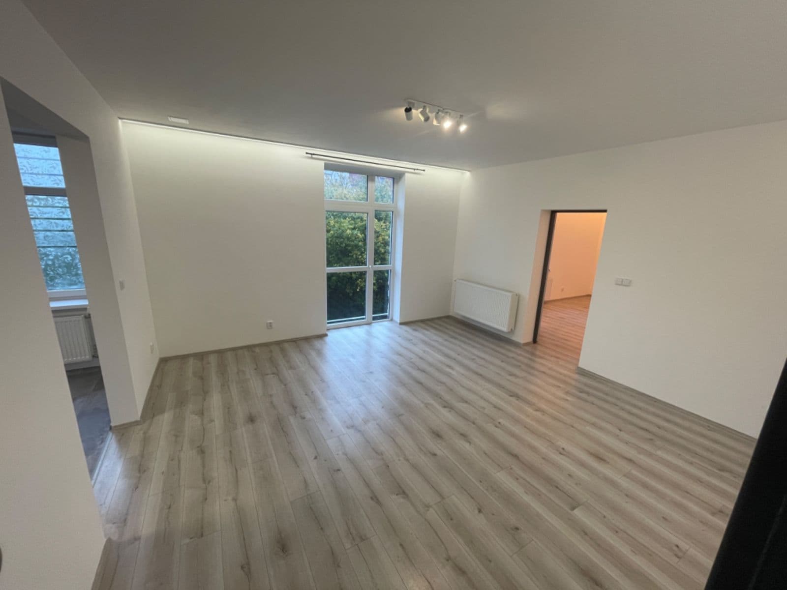 Pronájem bytu 2+1 71 m², Americká, Liberec, Liberecký kraj Pronájem bytu 2+1 71 m², Americká, Liberec, Liberecký kraj