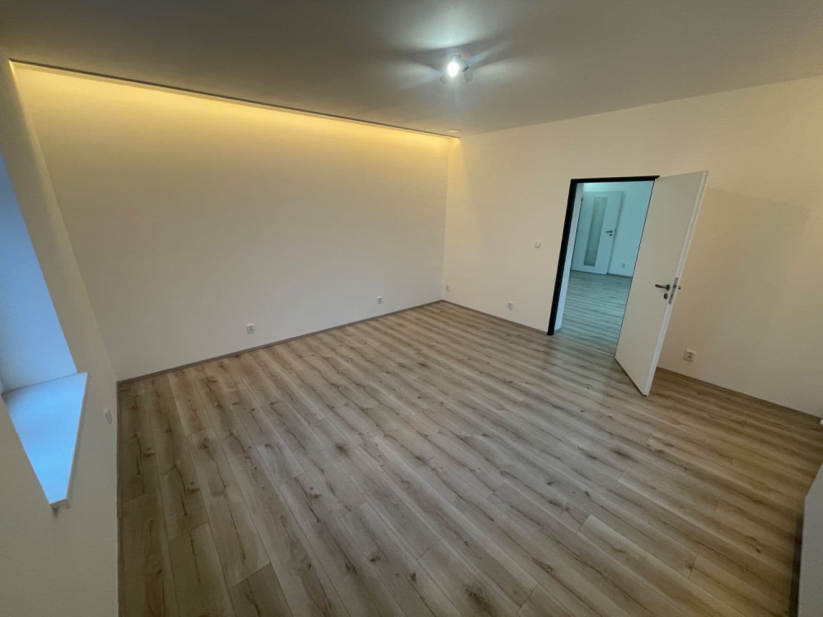 Pronájem bytu 2+1 71 m², Americká, Liberec, Liberecký kraj Pronájem bytu 2+1 71 m², Americká, Liberec, Liberecký kraj